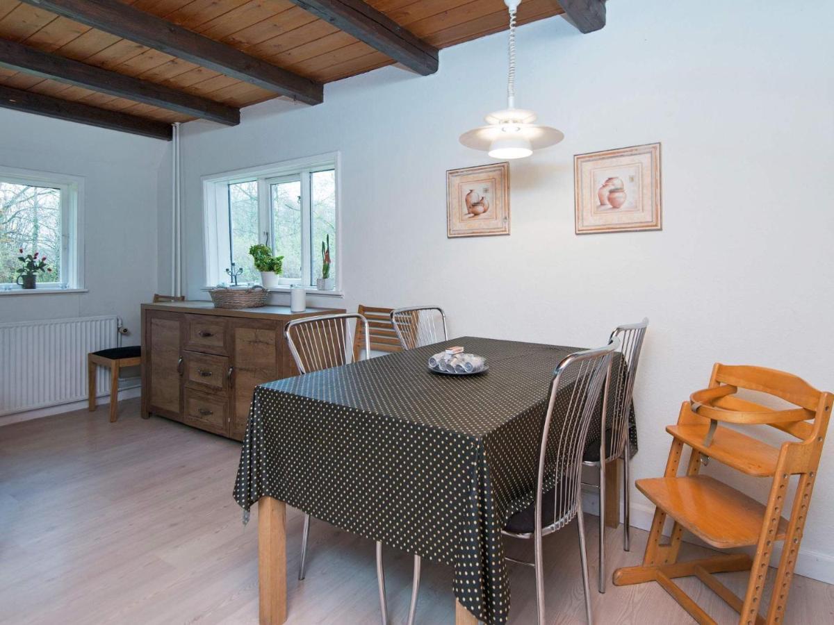 15 Person Holiday Home In Hundslund ภายนอก รูปภาพ